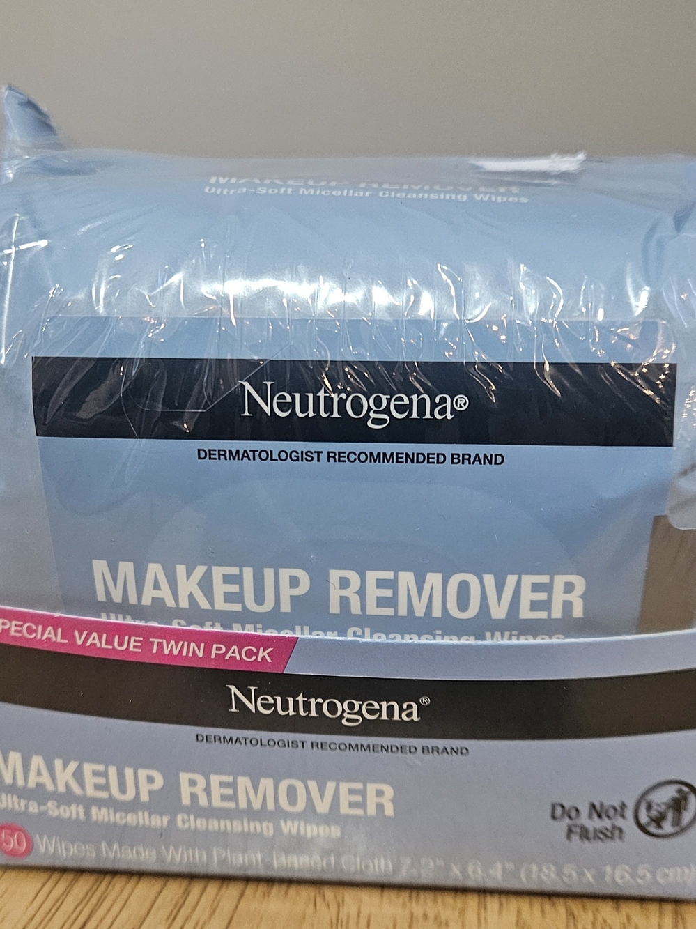 Neutrogena Blue Makeup Remover Ultra-Soft Micellar Wipes Twin Pack